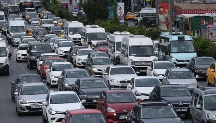 İçişleri Bakanlığı’ndan APP plaka uyarısı: Hapis ve para cezası verilecek