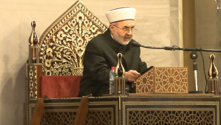 İstanbul’da Fatih Camisi’ndeki saldırıya vaazda kınama