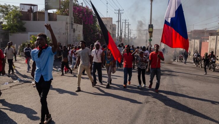 Çete üyelerinin hapishaneden firar ettiği Haiti’de OHAL süresi 1 ay uzatıldı