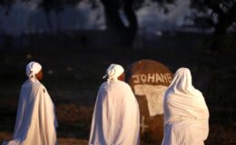 Zimbabve’de peygamberliğini ilan eden şarlatan çocuk istismarı suçlamasıyla tutuklandı