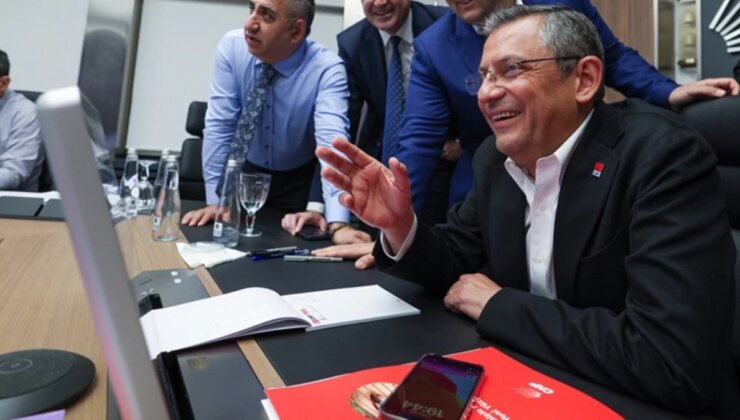 Özel’in yüzünü güldüren harita! CHP 420 belediye başkanlığı kazanmayı başardı