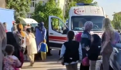 Avcılar’da liselilerin bıçaklı kavgasında 1’i ağır 2 kişi yaralandı