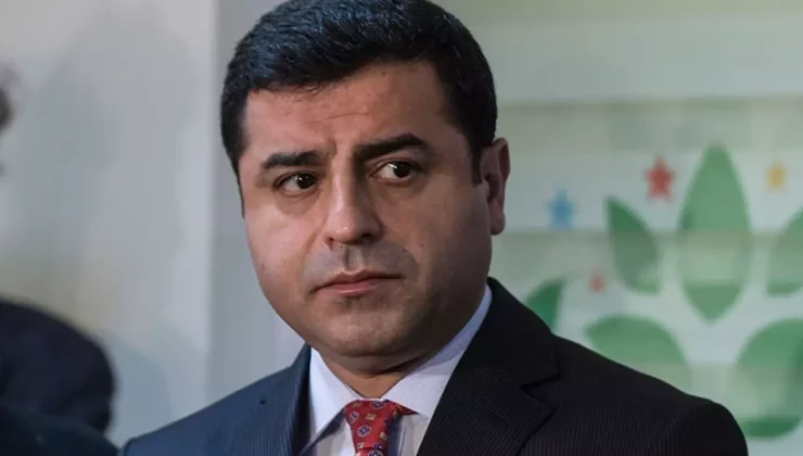 Selahattin Demirtaş, hain terör saldırısını kınadı “Sorunların siyaset yoluyla çözülmesini kanla kesmeye çalışıyorlar”
