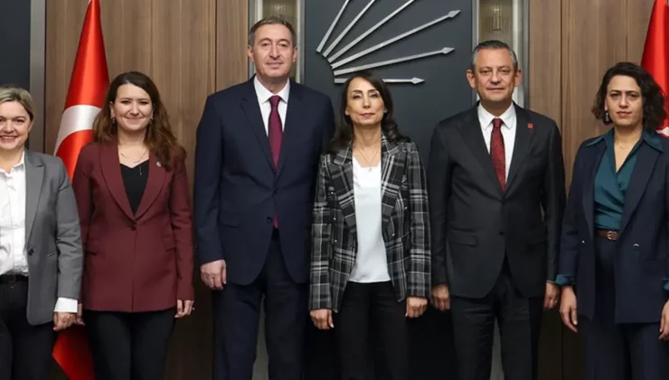 Özgür Özel ile görüşen eş başkan, ‘Kürt meselesini CHP çözebilir’ dedi