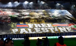 Şampiyonlar Ligi maçında açılan Filistin pankartı geceye damga vurdu