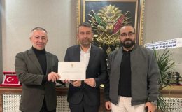 AKP’li üyeler istifa etti: Yeni başkanın CHP’ye oy topladığı iddia edildi