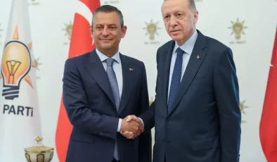 Cumhurbaşkanı Erdoğan’dan CHP lideri Özel’e 500 bin liralık dava