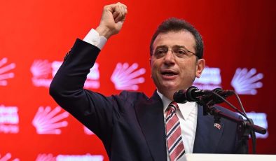 İmamoğlu’ndan vekillere çağrı: Elinizde ne yetki varsa birlikte kullanın, topyekün harekete geçin!