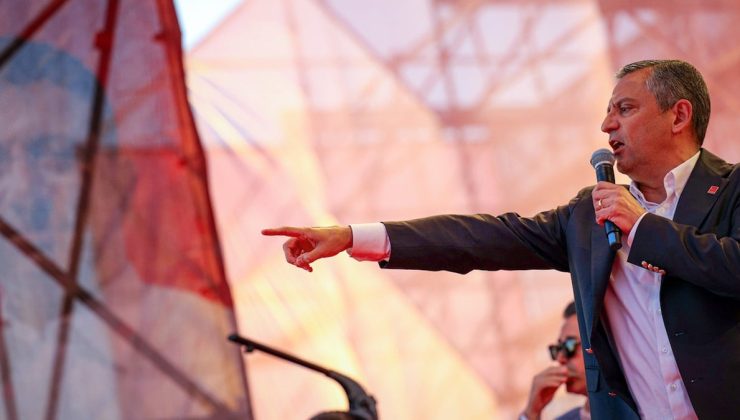 CHP’ye bu kez afiş engeli: Talep reddedildi!