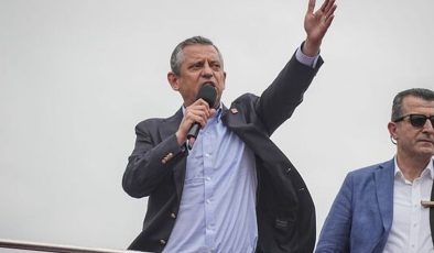 CHP 14 yıl aranın ardından Bayburt’ta: Özgür Özel konuşuyor