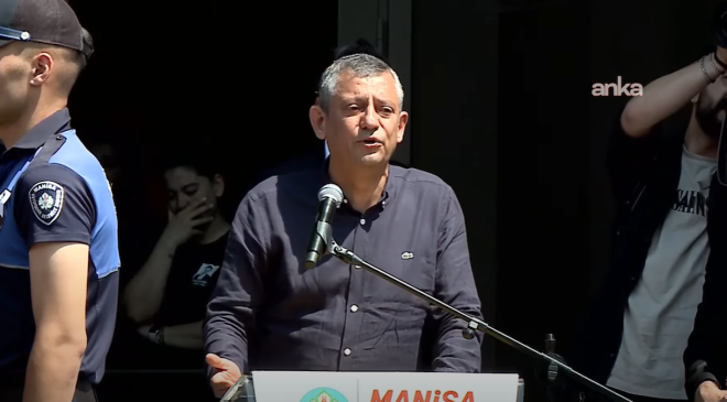 Özgür Özel’den Ferdi Zeyrek’e zor veda: Gözyaşlarına boğuldu