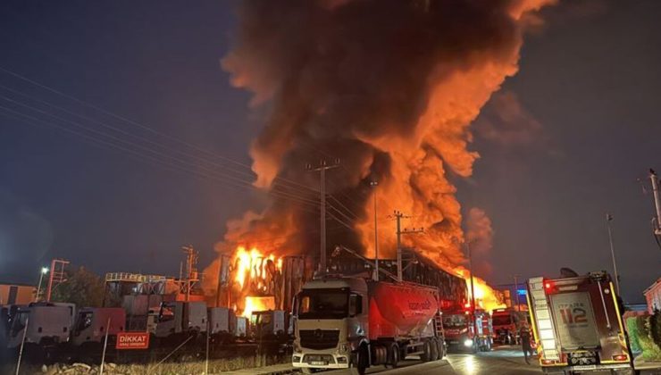 Kocaeli’de lojistik deposunda yangın