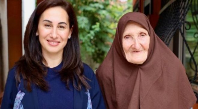 Vay be! CHP’den kopan ikinci Özlem hız kesmiyor: CB.Erdoğan’ın sütannesine gitti